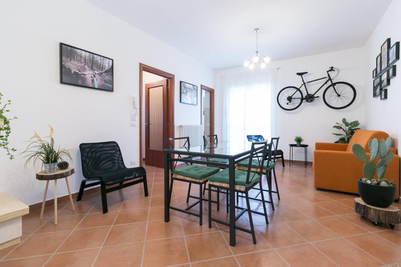 Casa Elisabetta Shortlets Lägenhet Caposele Exteriör bild