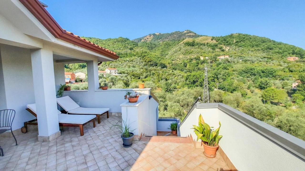 Casa Elisabetta Shortlets Lägenhet Caposele Exteriör bild
