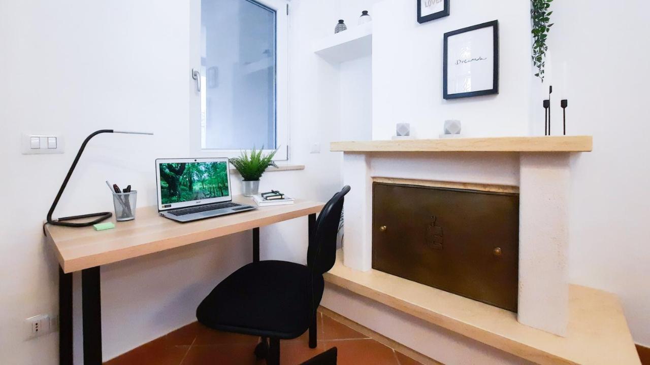 Casa Elisabetta Shortlets Lägenhet Caposele Exteriör bild